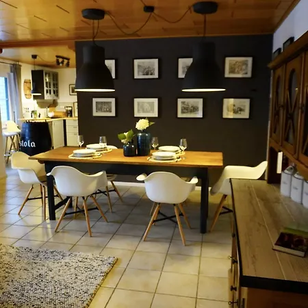 Winzer - Wandern Und Genuss In Der Pfalz * Heuchelheim-Klingen