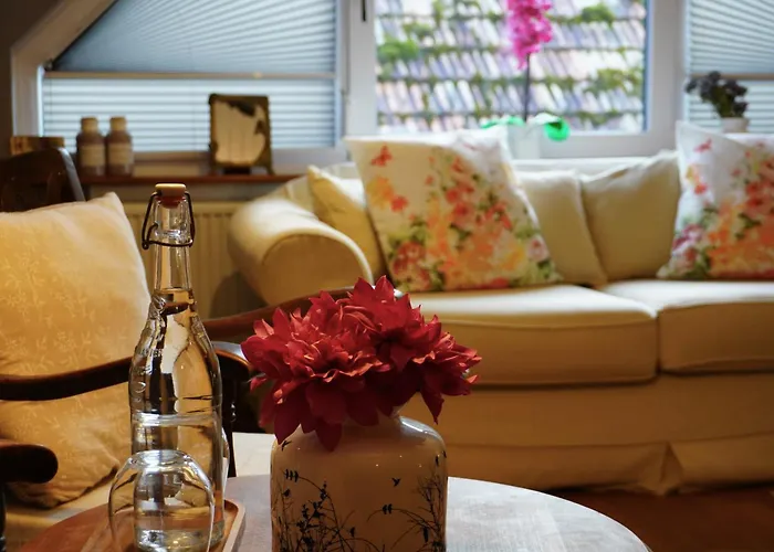 Winzer - Wandern Und Genuss In Der Pfalz * Heuchelheim-Klingen