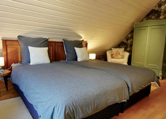 Winzer - Wandern Und Genuss In Der Pfalz *