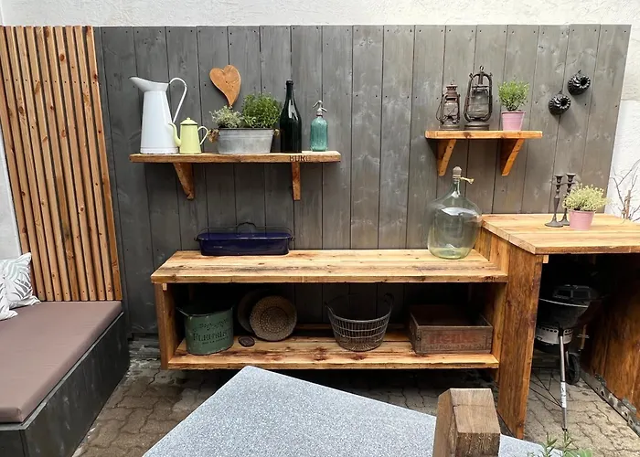 Winzer - Wandern Und Genuss In Der Pfalz *