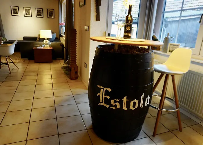 Winzer - Wandern Und Genuss In Der Pfalz Apartamento