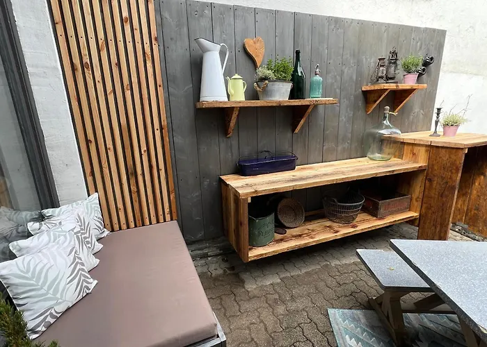 Winzer - Wandern Und Genuss In Der Pfalz * Heuchelheim-Klingen